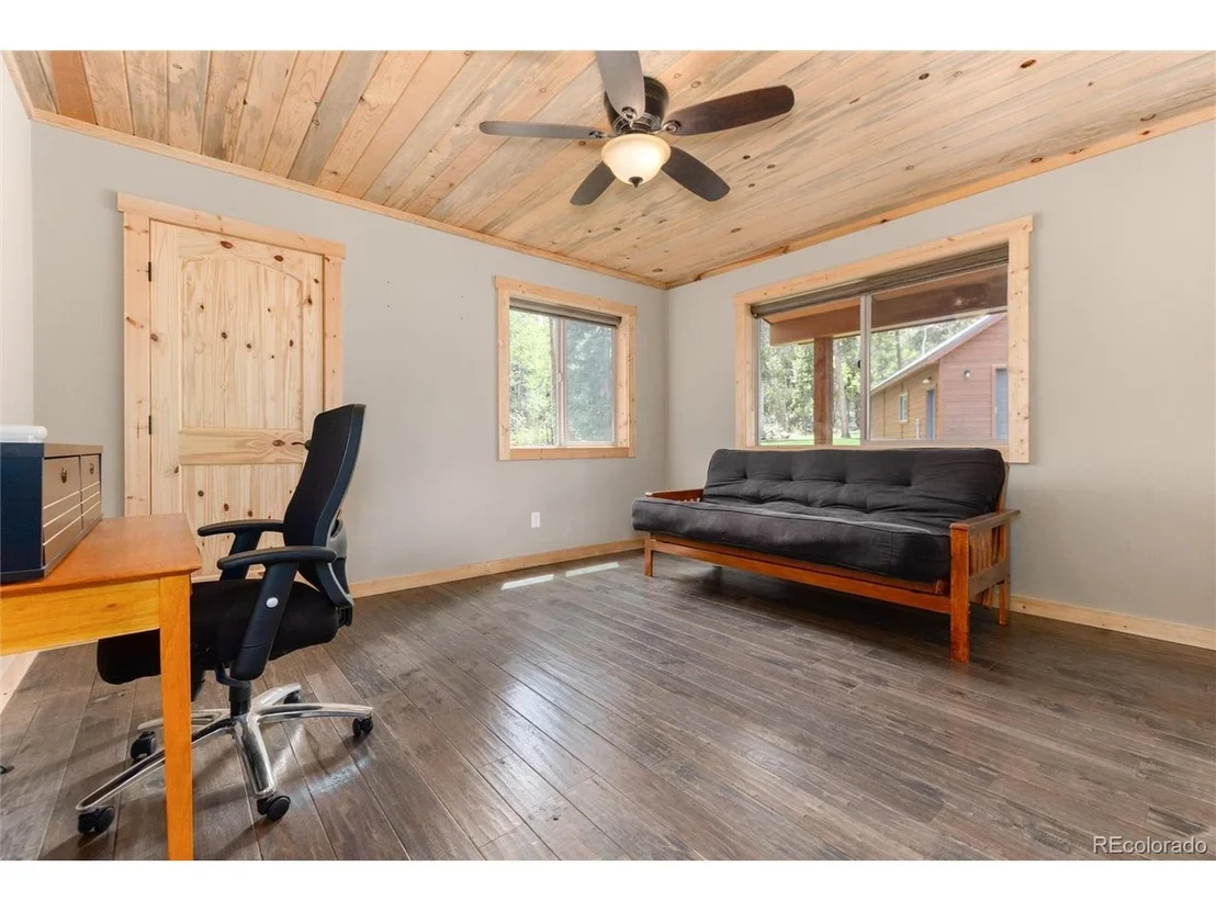 Photo of 36 Wild Rye Rd
