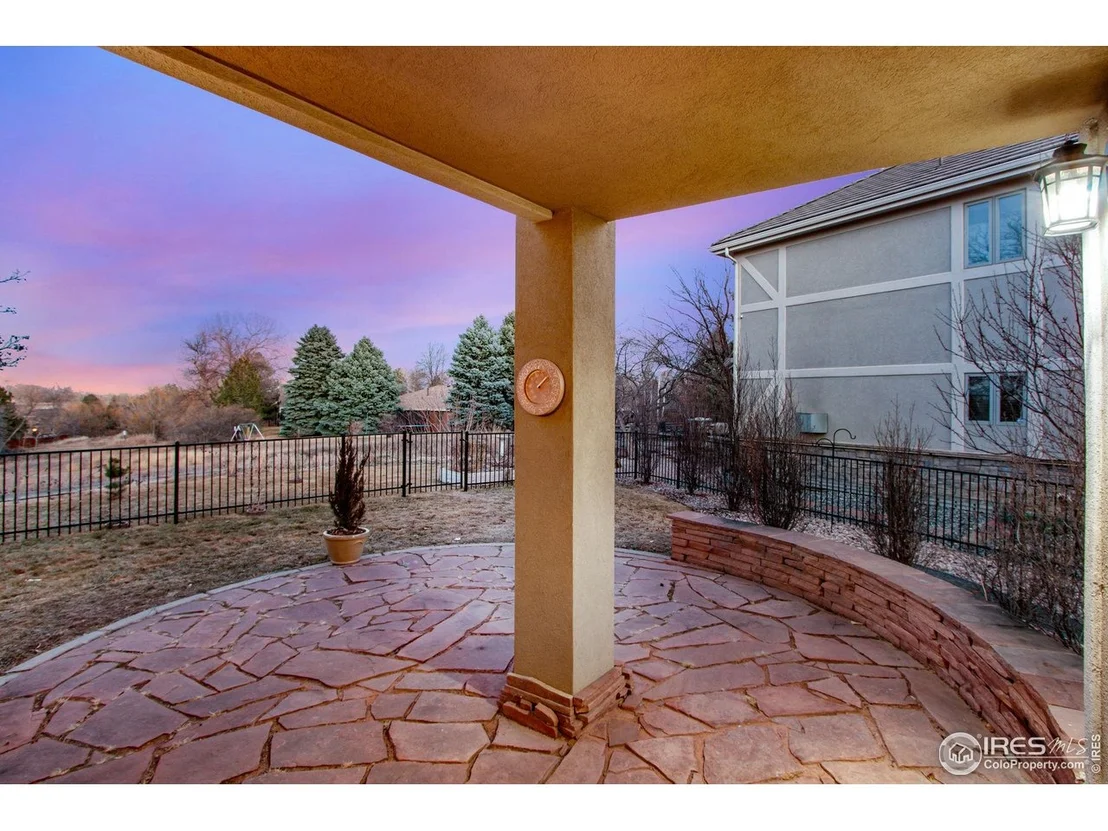 Photo of 378 High Pointe Dr