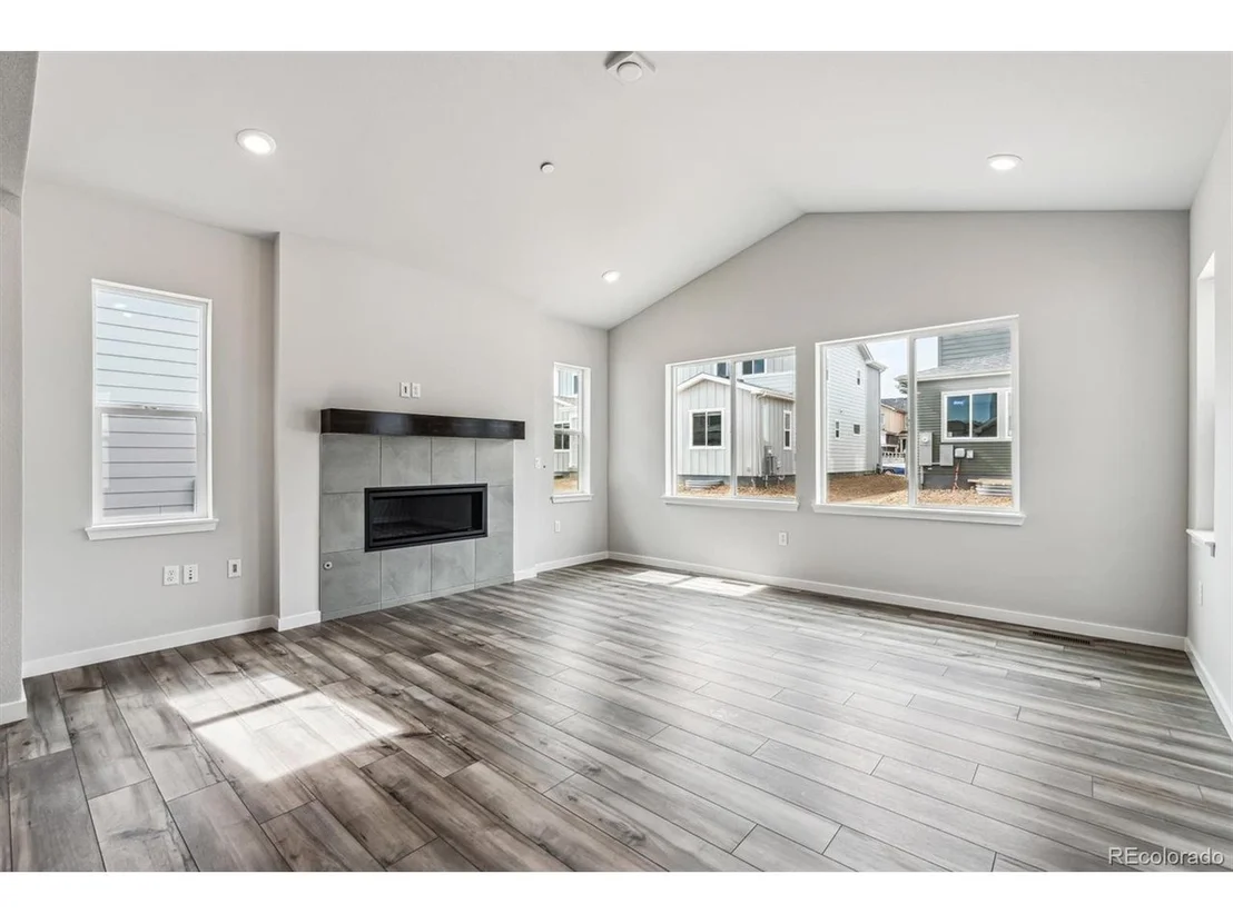 Photo of 2548 Lupton Ln
