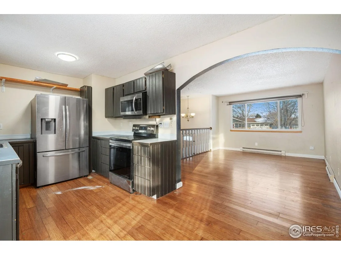 Photo of 803 Table Mountain Ct