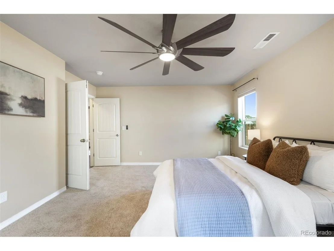 Photo of 7704 Cruzer Hts