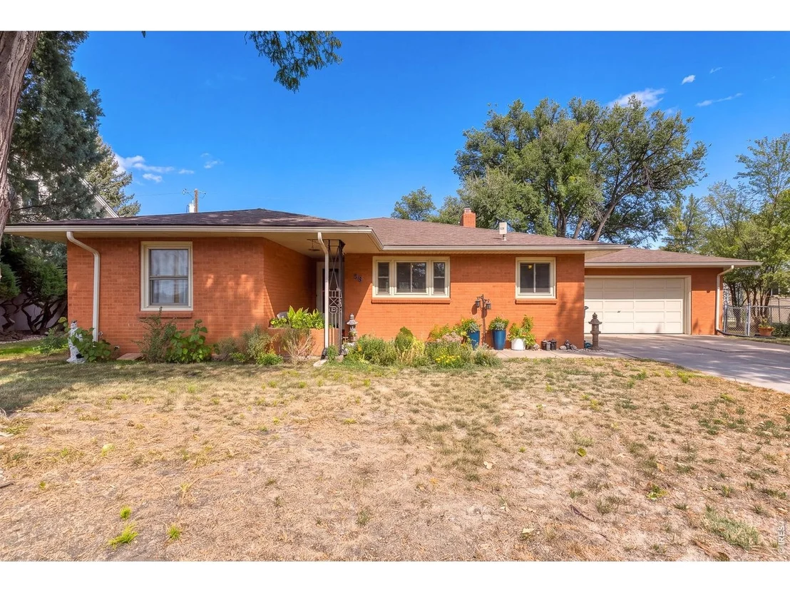 Photo of 33 McDonald Ave