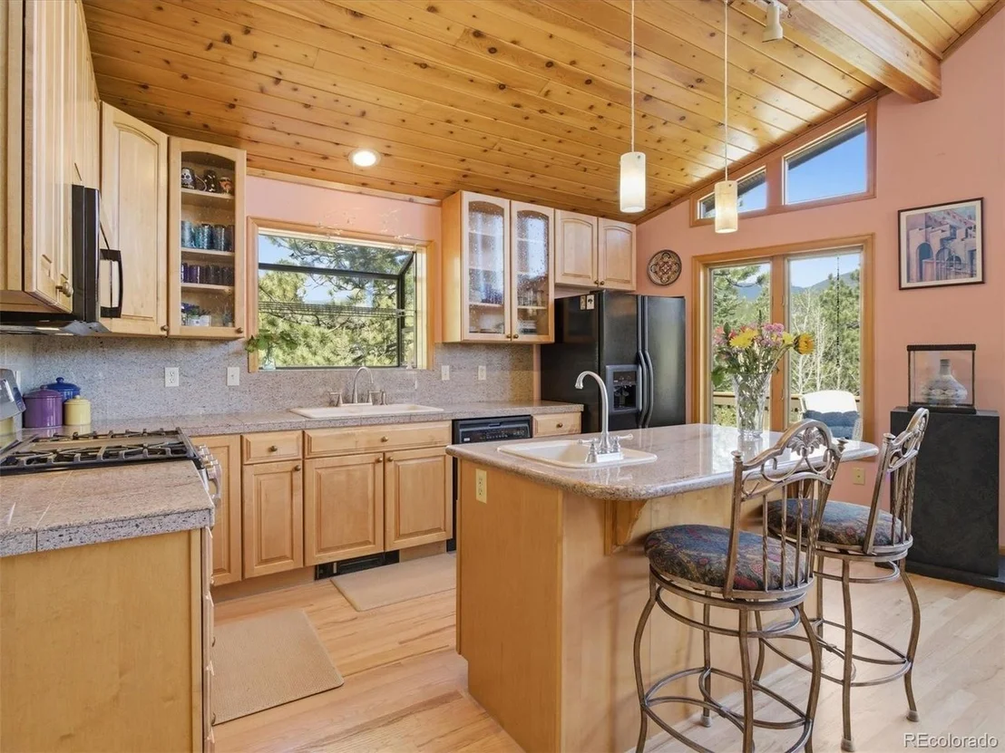 Photo of 232 Highlands Dr