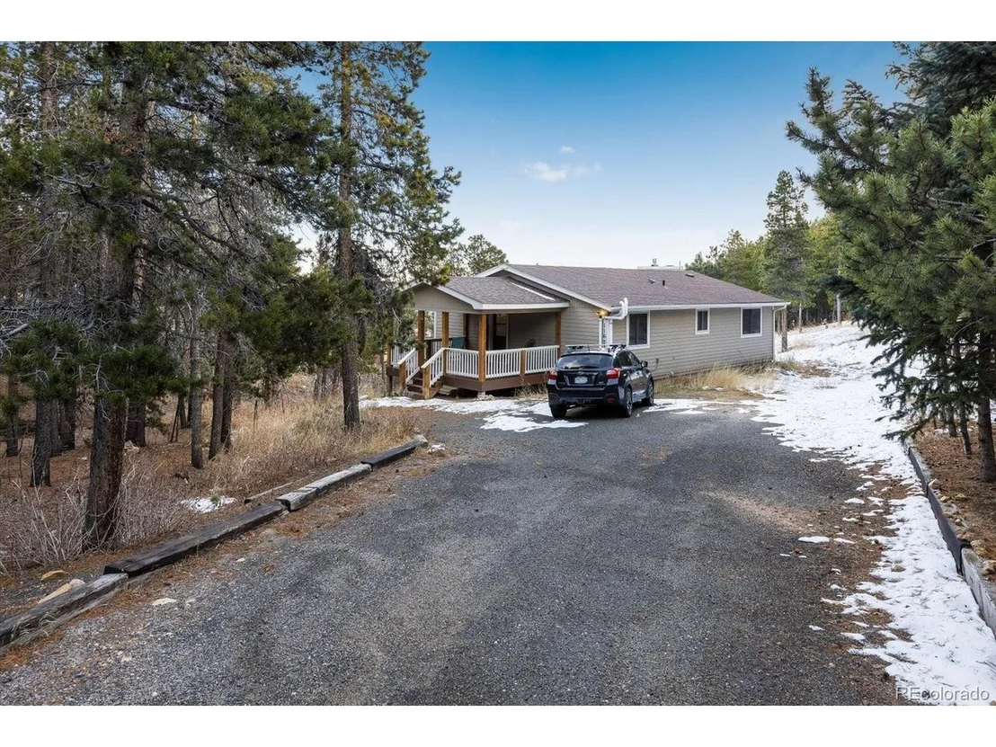Photo of 11624 Flower Ln