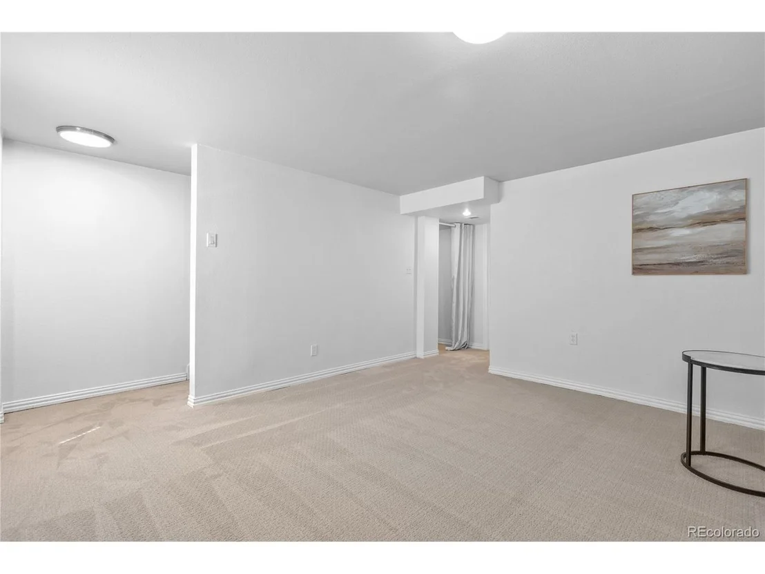 Photo of 5633 W 71st Pl