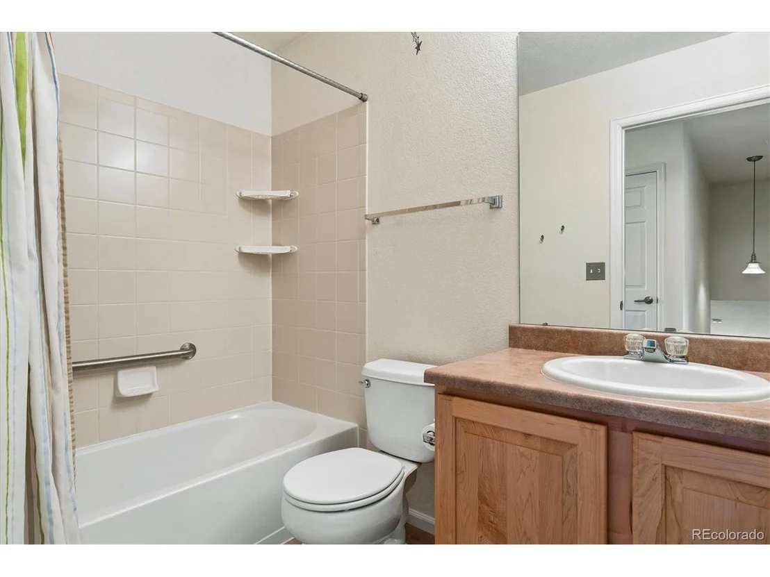 Photo of 207 Masters Dr