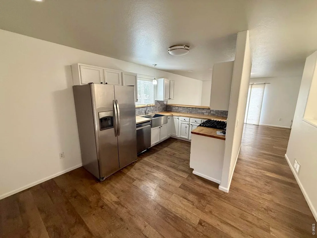 Photo of 459 Stevens Cir