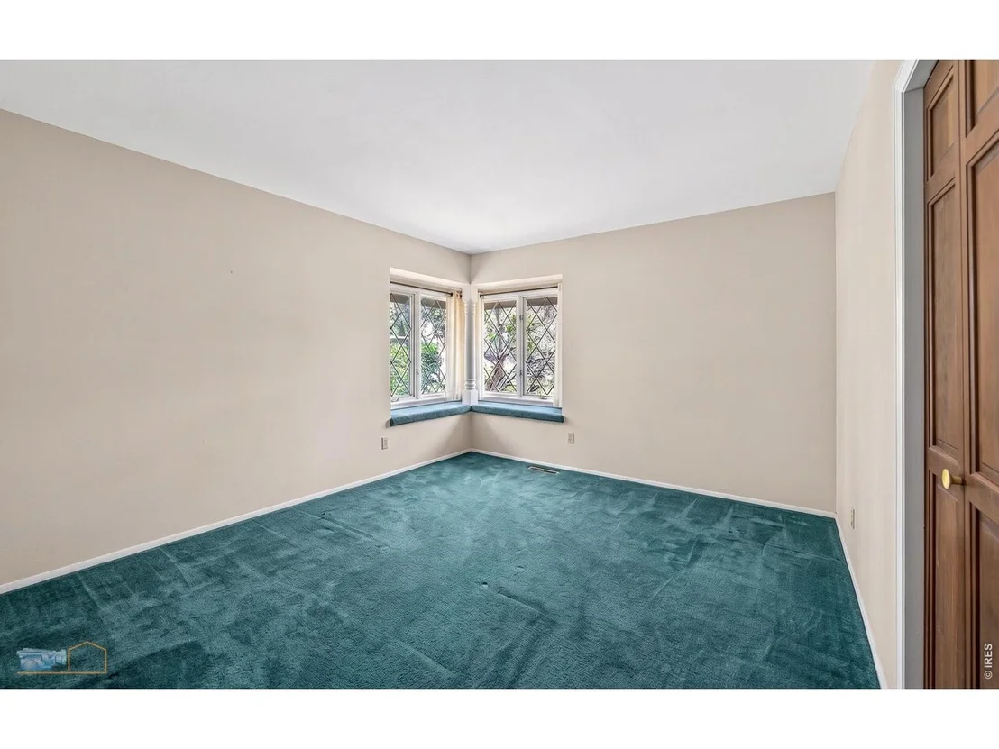 Photo of 2959 S Lakeridge Trl