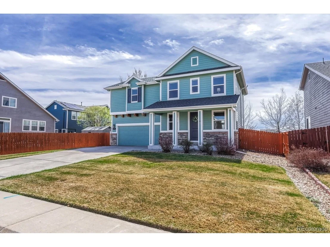 Photo of 490 Dukes Way