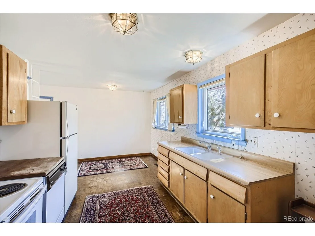Photo of 2081 Evergreen Ave
