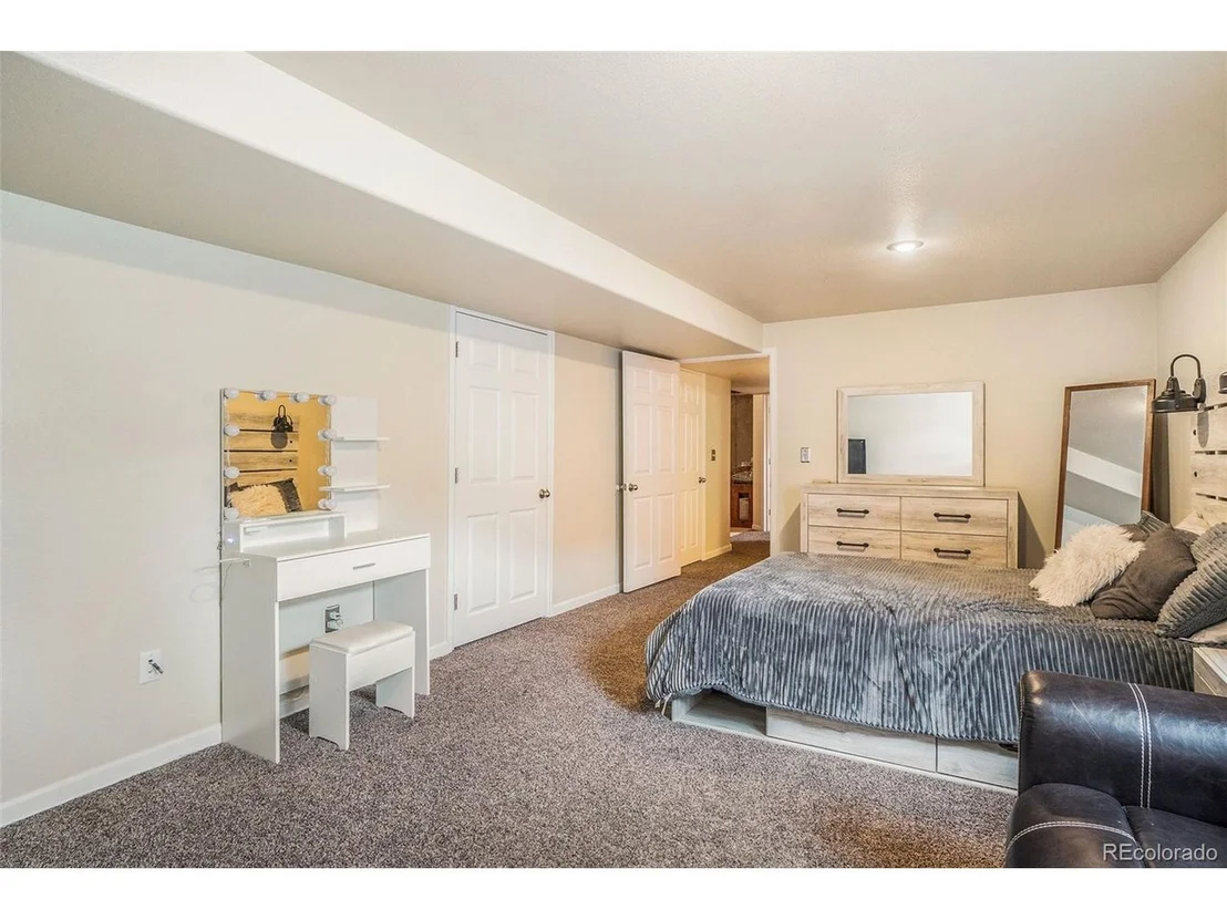 Photo of 404 Cascade Ct