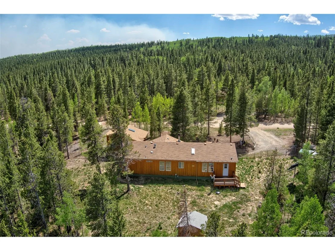 Photo of 166 Ski Doo Rd
