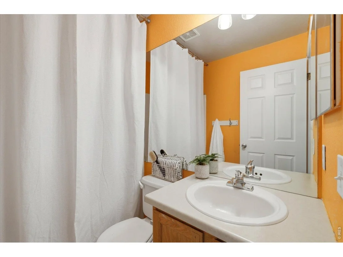 Photo of 3593 Larkspur Dr