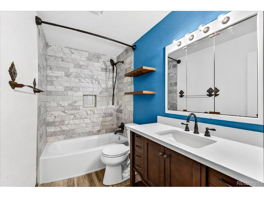 Photo of 3161 Vantage Dr