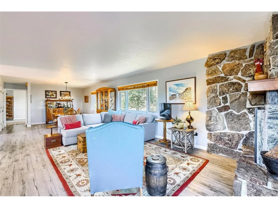 Photo of 30395 Roan Dr