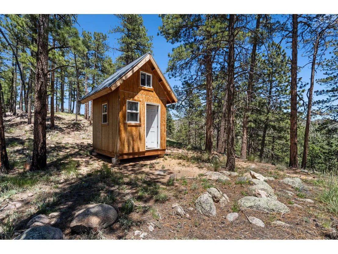 Photo of 1154 Redstone Dr
