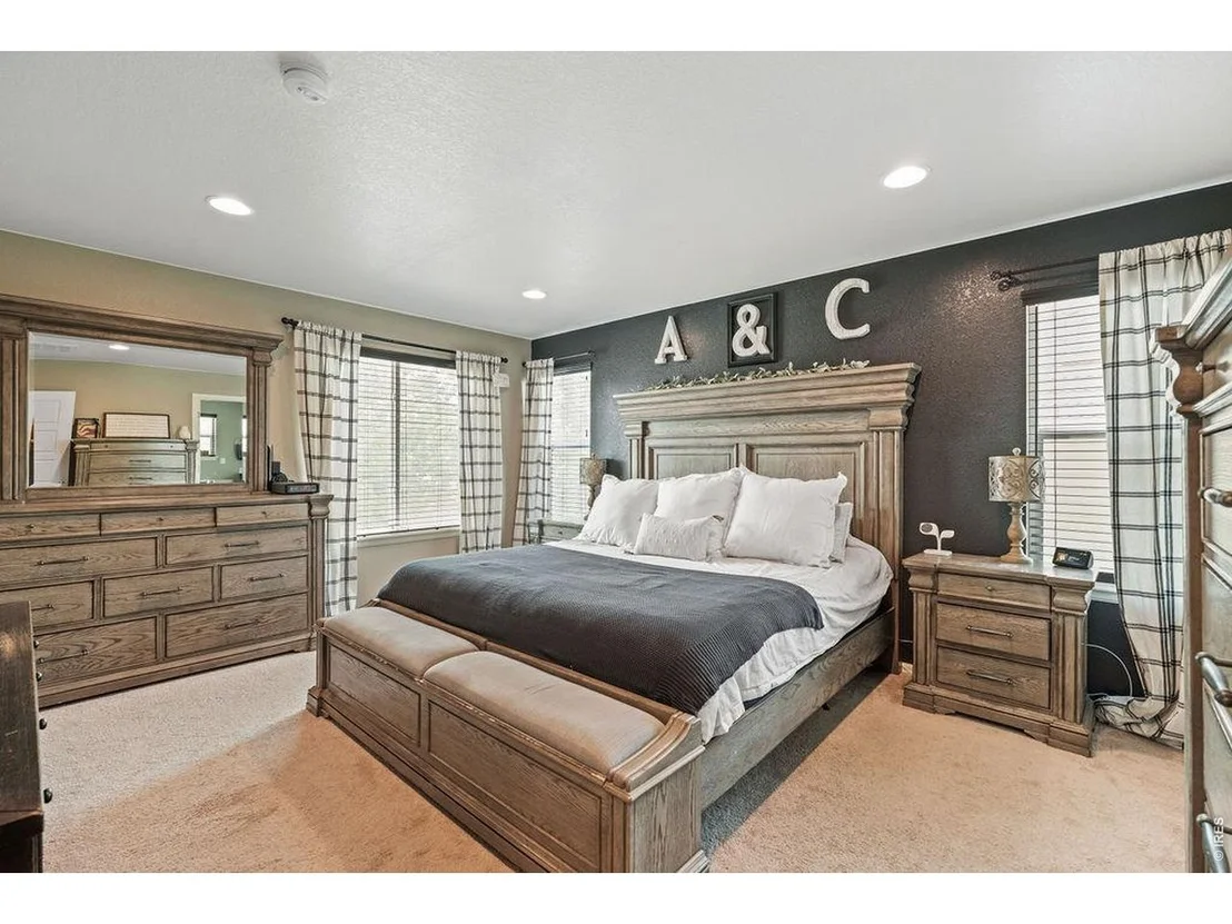Photo of 5058 Thistle Dr