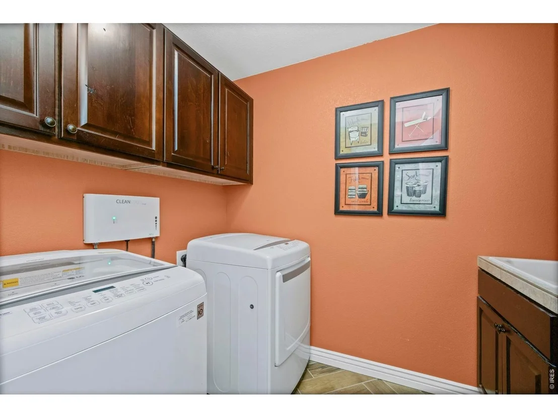 Photo of 1302 Park Ridge Dr