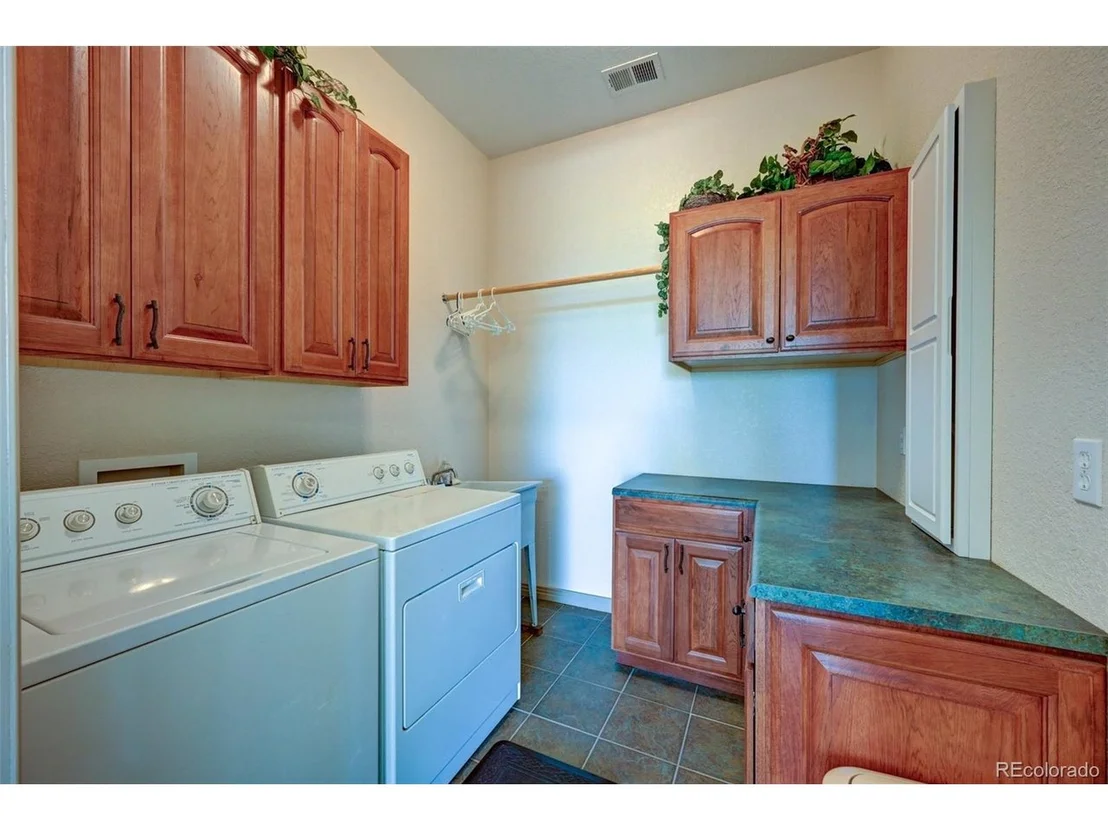 Photo of 1136 Bellows Rd