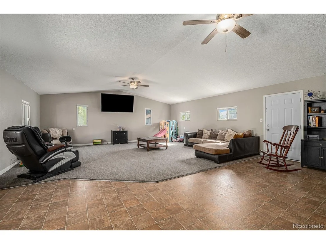 Photo of 15121 Mitchell Pl