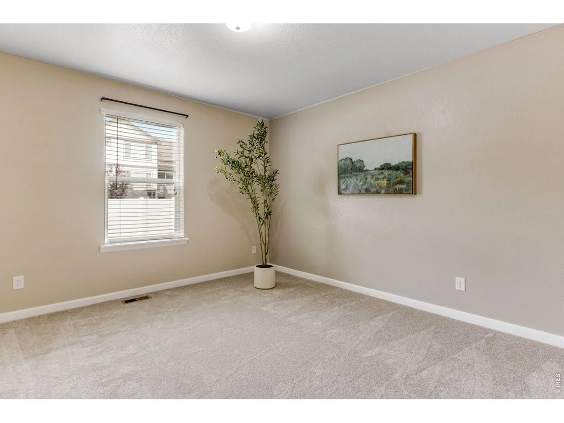 Photo of 405 Audubon Blvd