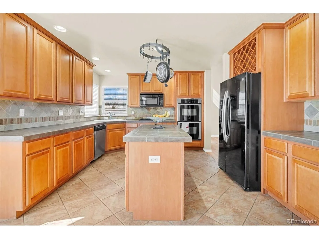 Photo of 320 Short Dr