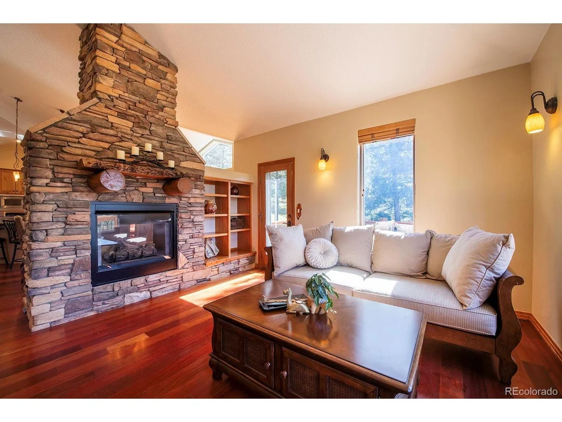 Photo of 4670 Forest Hill Rd