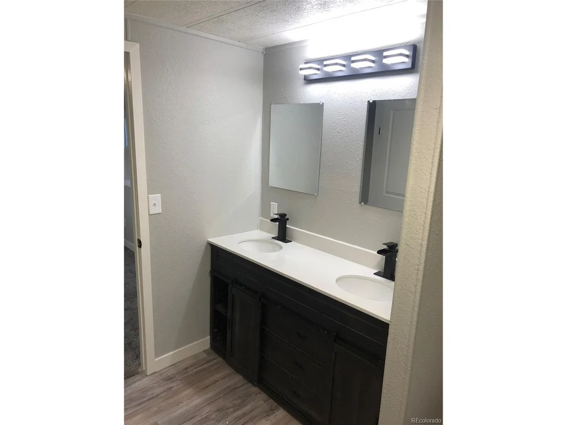 Photo of 107 Jackson Dr