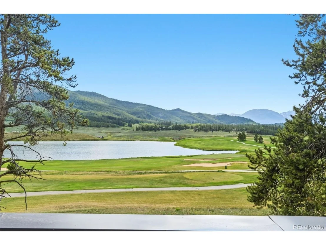 Photo of 204 Clover Ln
