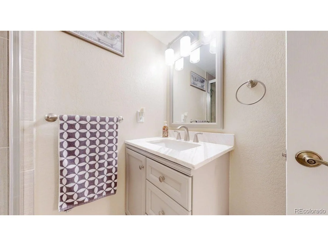 Photo of 17677 E Prentice Cir
