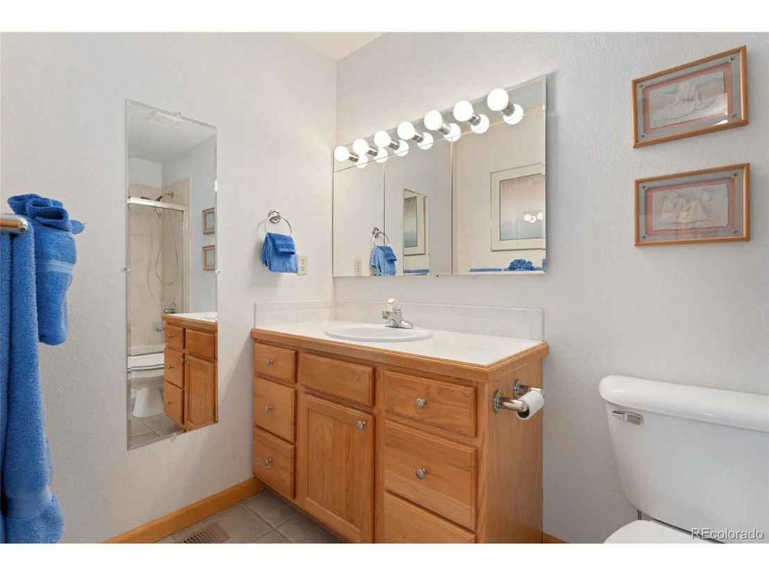 Photo of 660 Coyote Cir