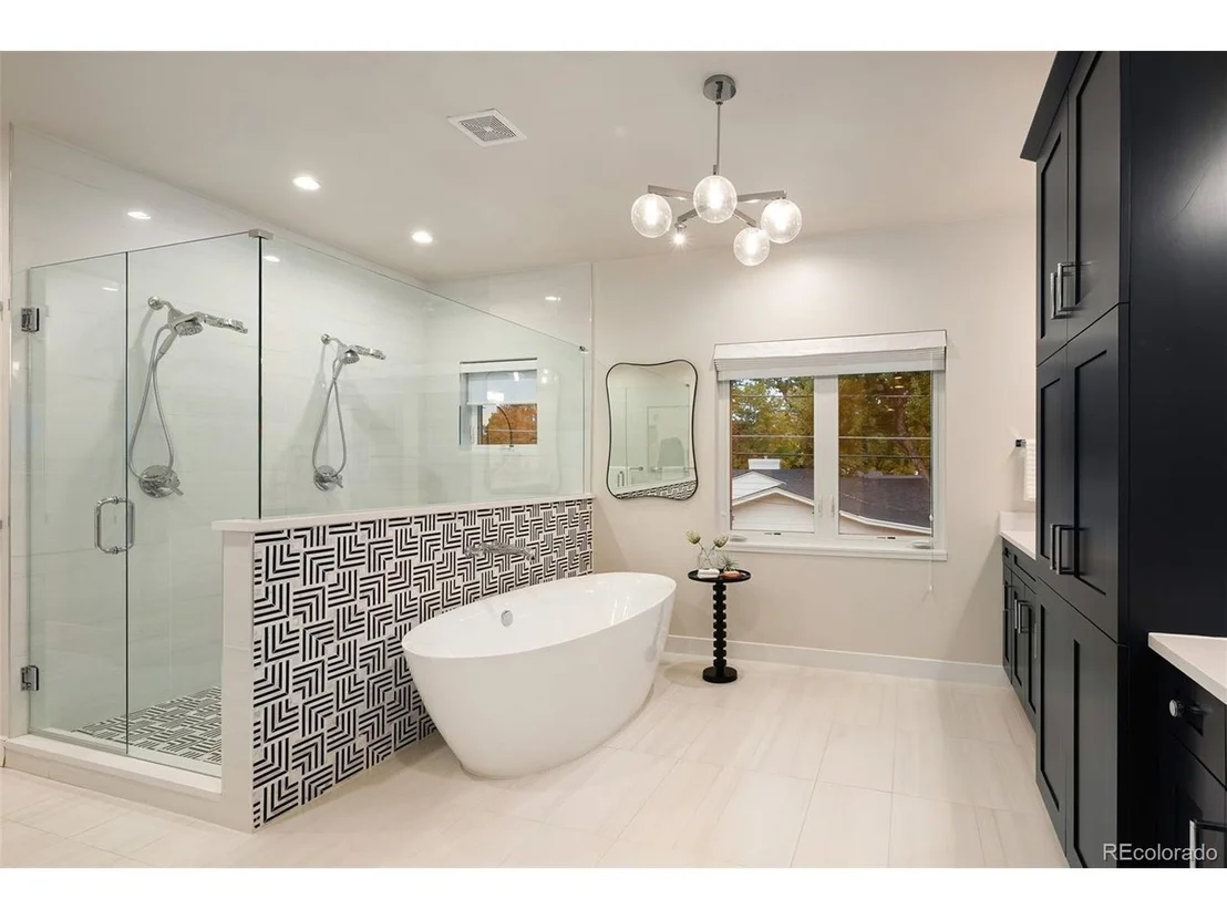 Photo of 20 Ivanhoe St