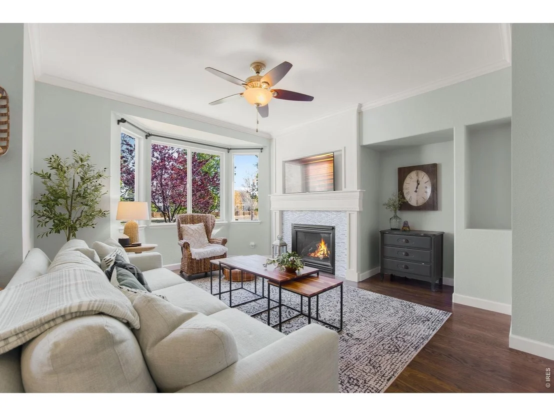 Photo of 6386 Mayfair Ave