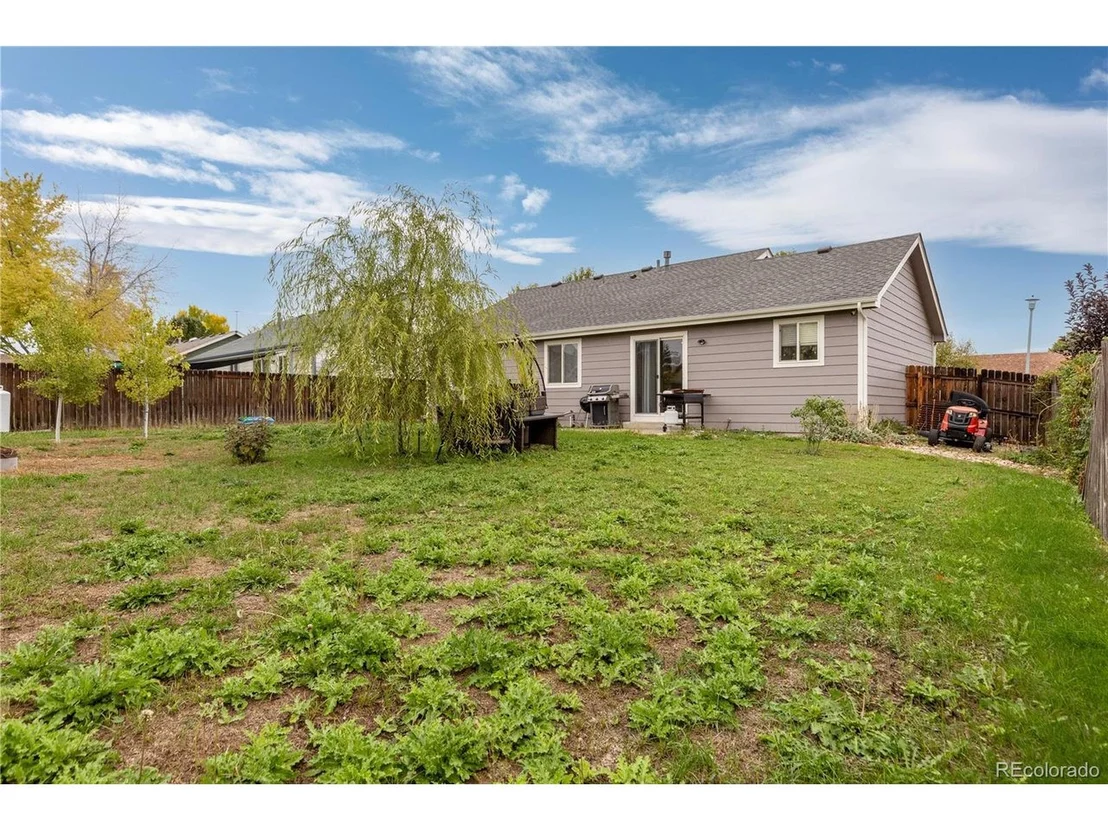 Photo of 1829 Chesapeake Cir