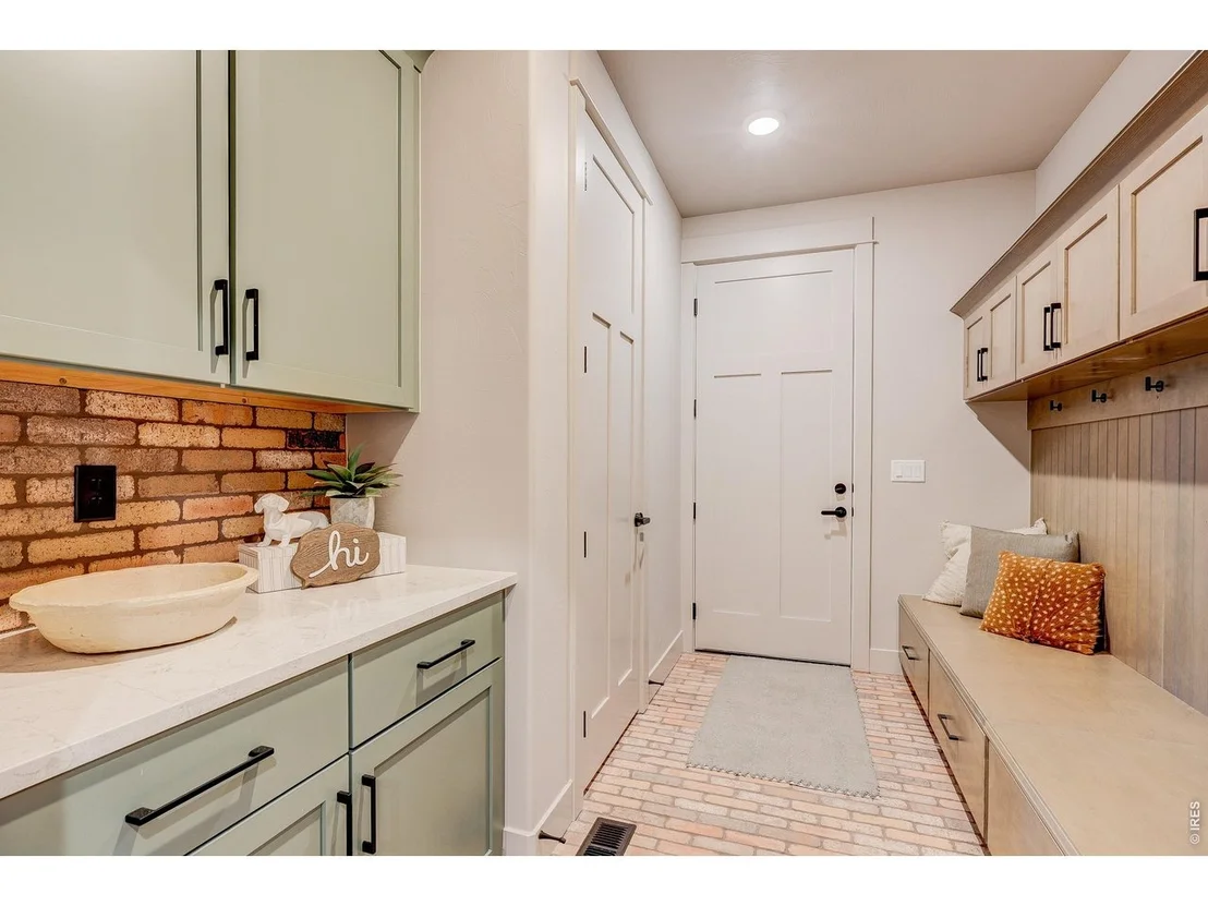 Photo of 1310 Burt Ave