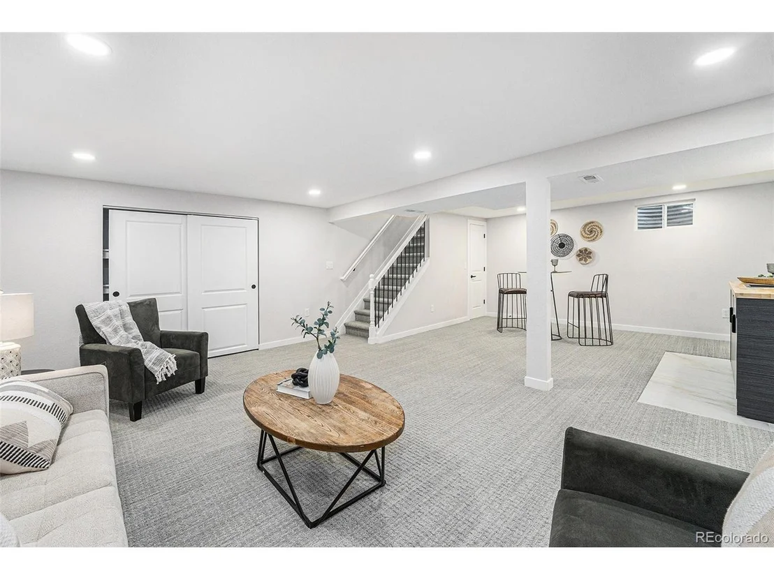 Photo of 8236 W 71st Pl