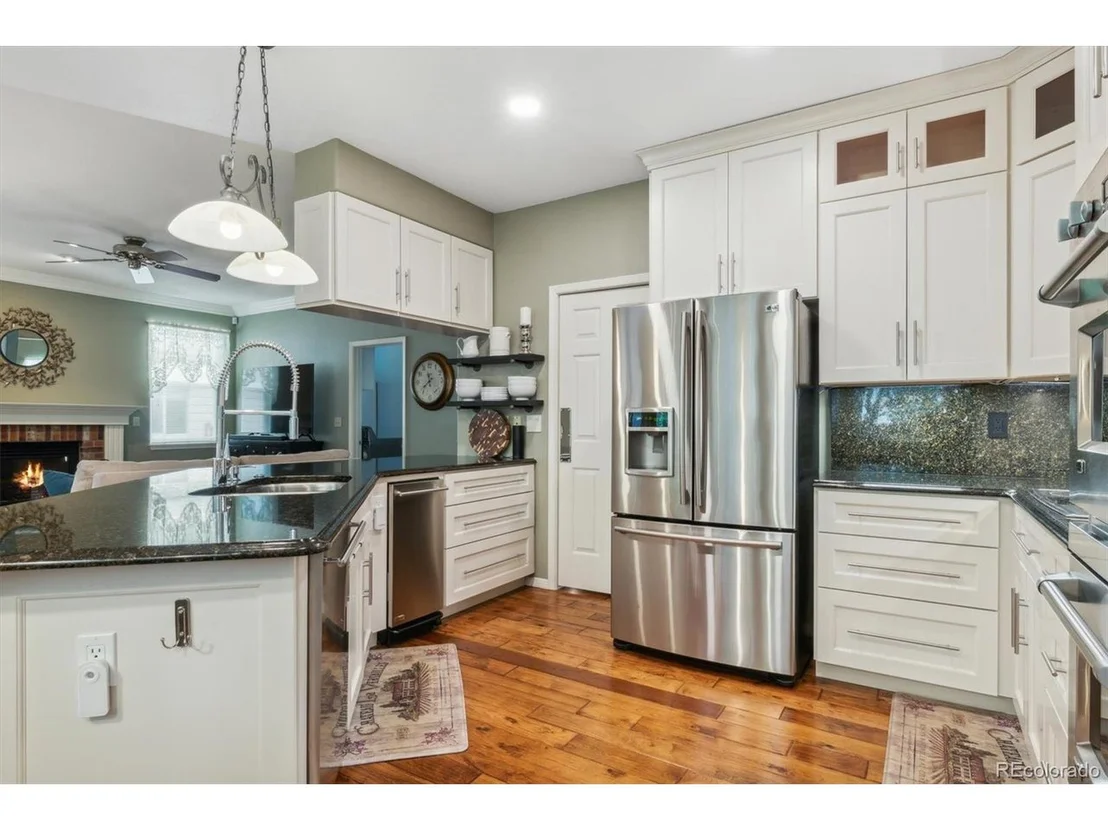 Photo of 1395 Foxtail Dr