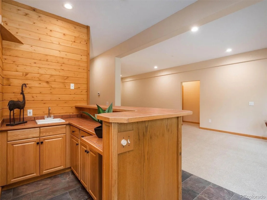 Photo of 225 Bear Claw Ln