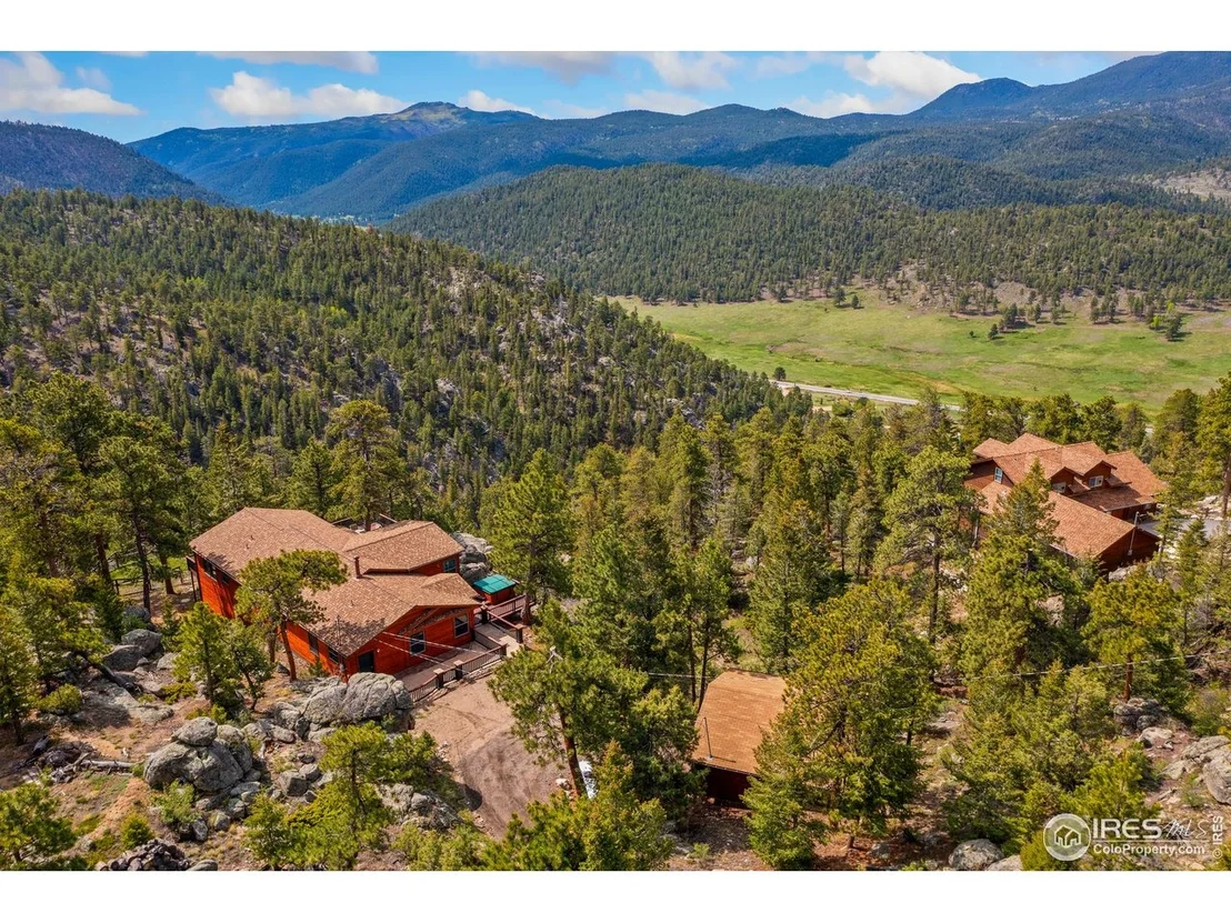 Photo of 578 Alpine Dr
