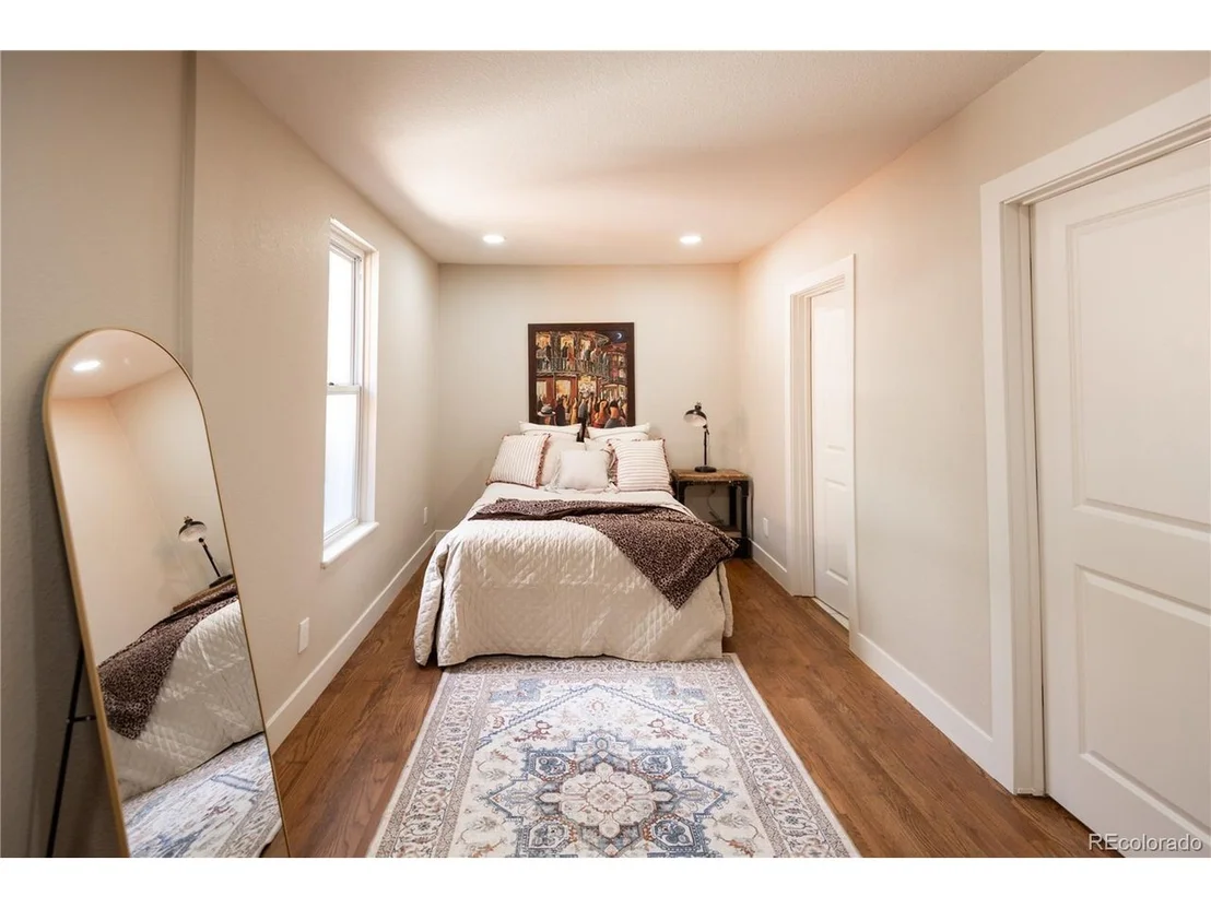 Photo of 4116 Bryant St