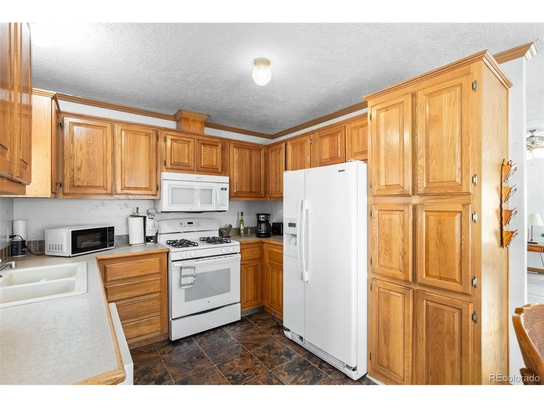 Photo of 5690 W Bryant St