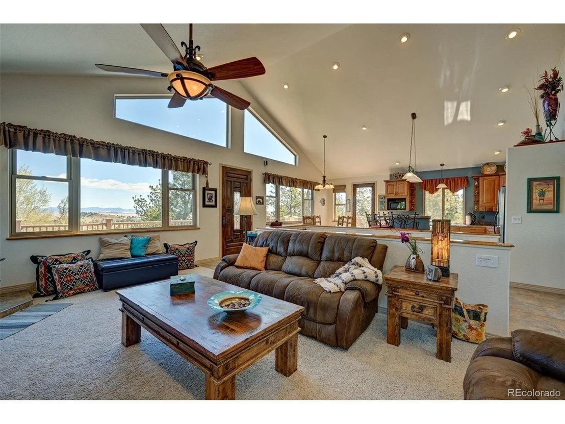 Photo of 1136 Bellows Rd