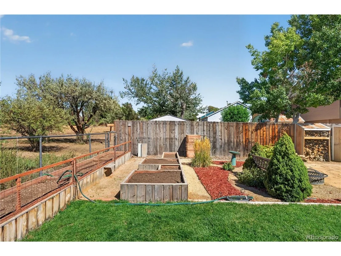 Photo of 960 Vetch Cir