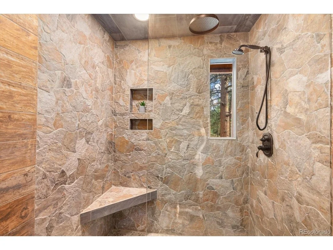 Photo of 120 2nd St