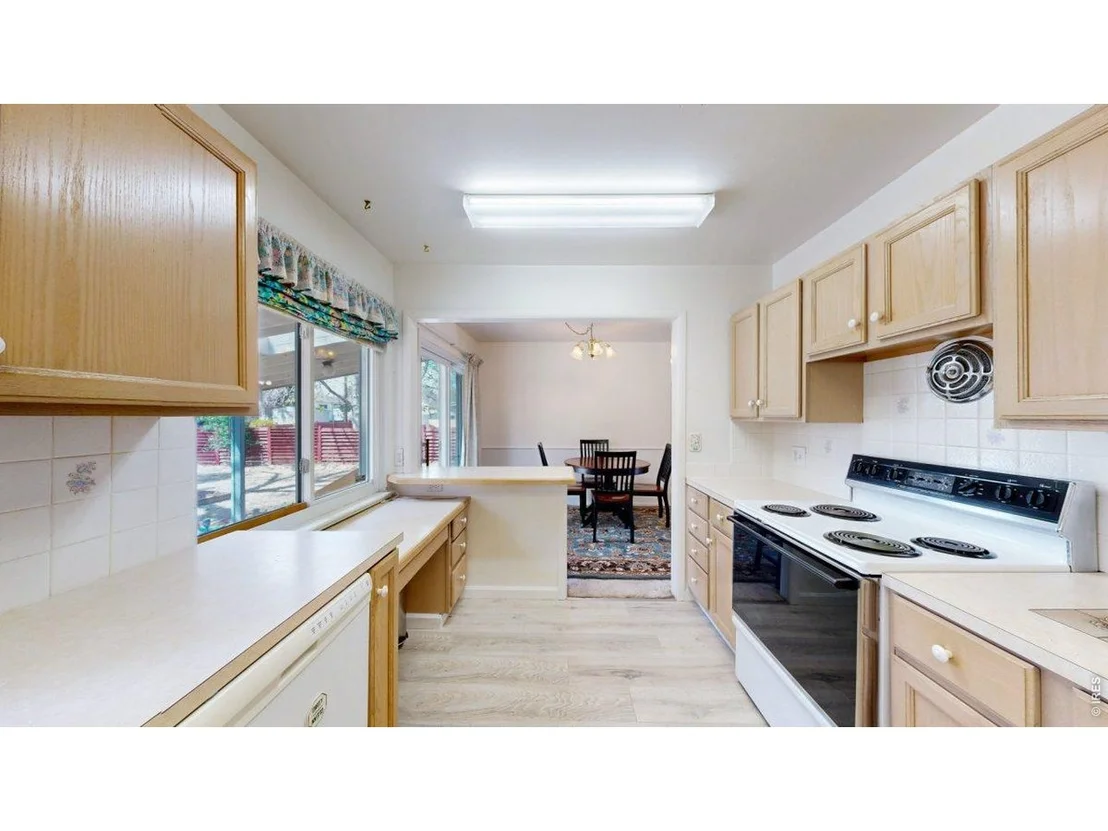 Photo of 2543 14th Ave