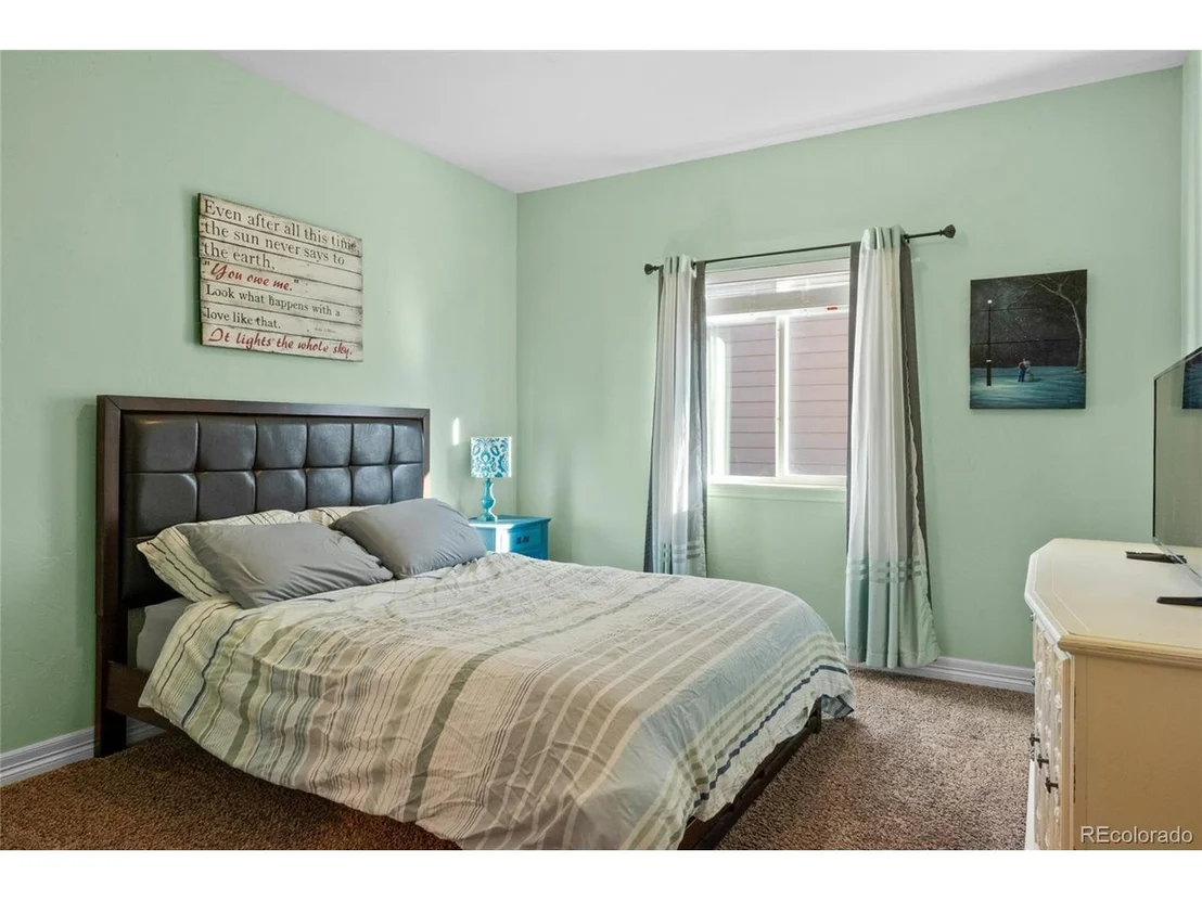 Photo of 10249 Mount Lincoln Dr