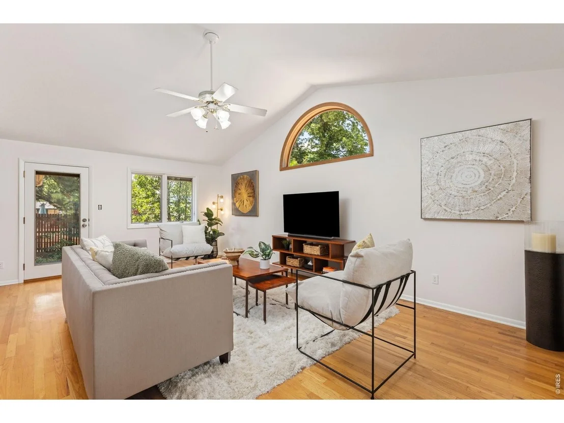 Photo of 5285 Illini Way