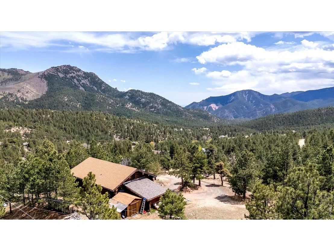 Photo of 679 Cougar Dr