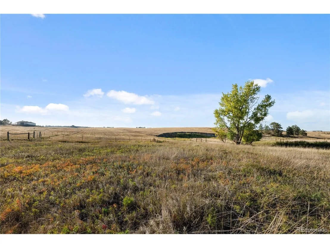Photo of 6345 Arrowhead Trl