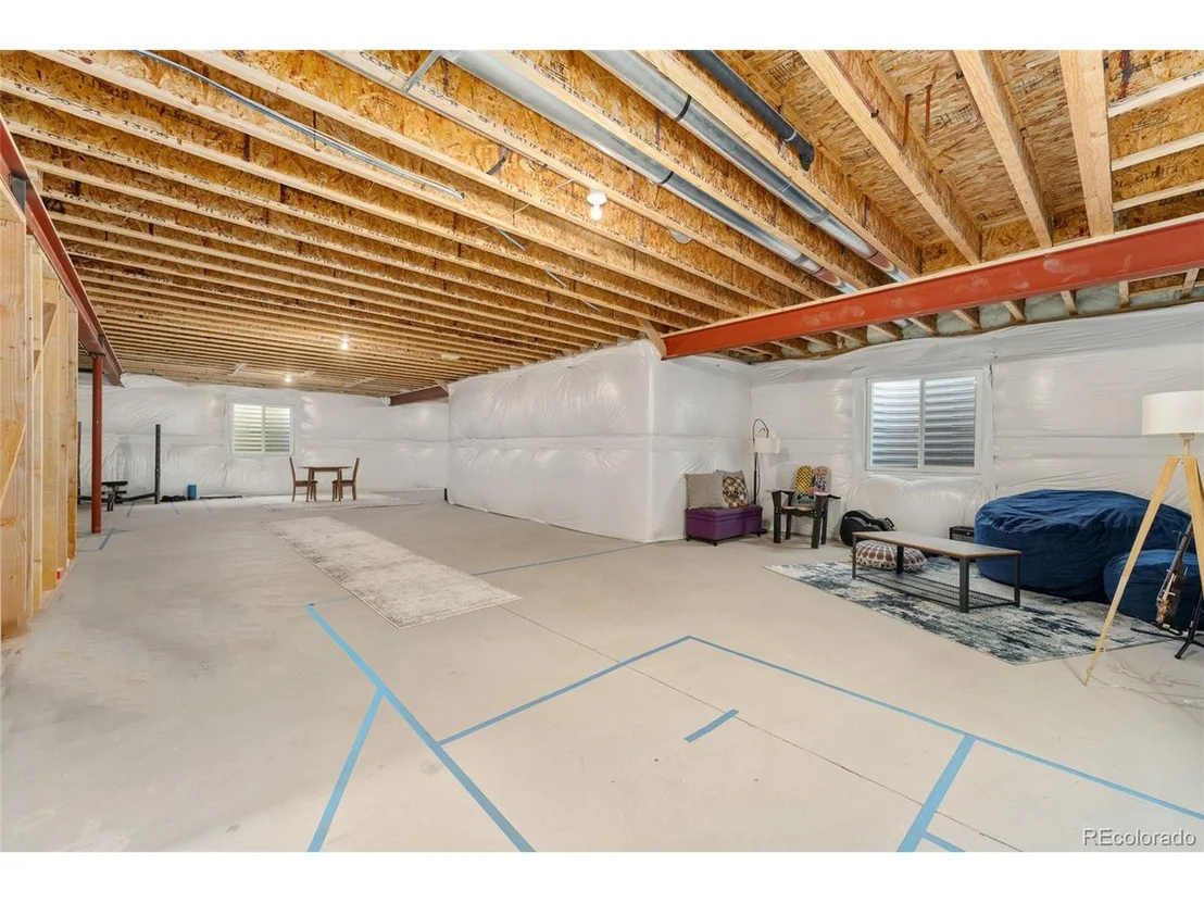 Photo of 6069 Long Branch Dr